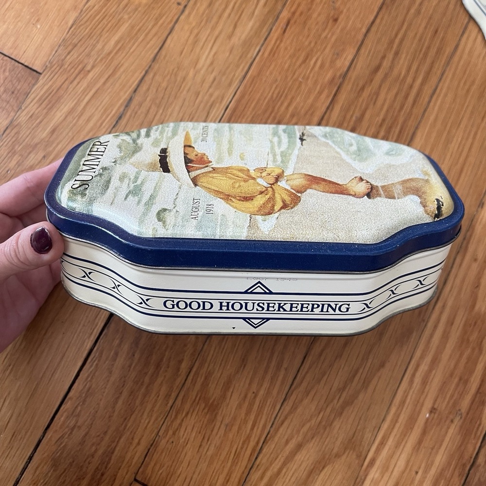 Vintage Good Housekeeping Set 4 Seasons Metal Tins Spring Summer Autumn Winter - Picture 3 of 12